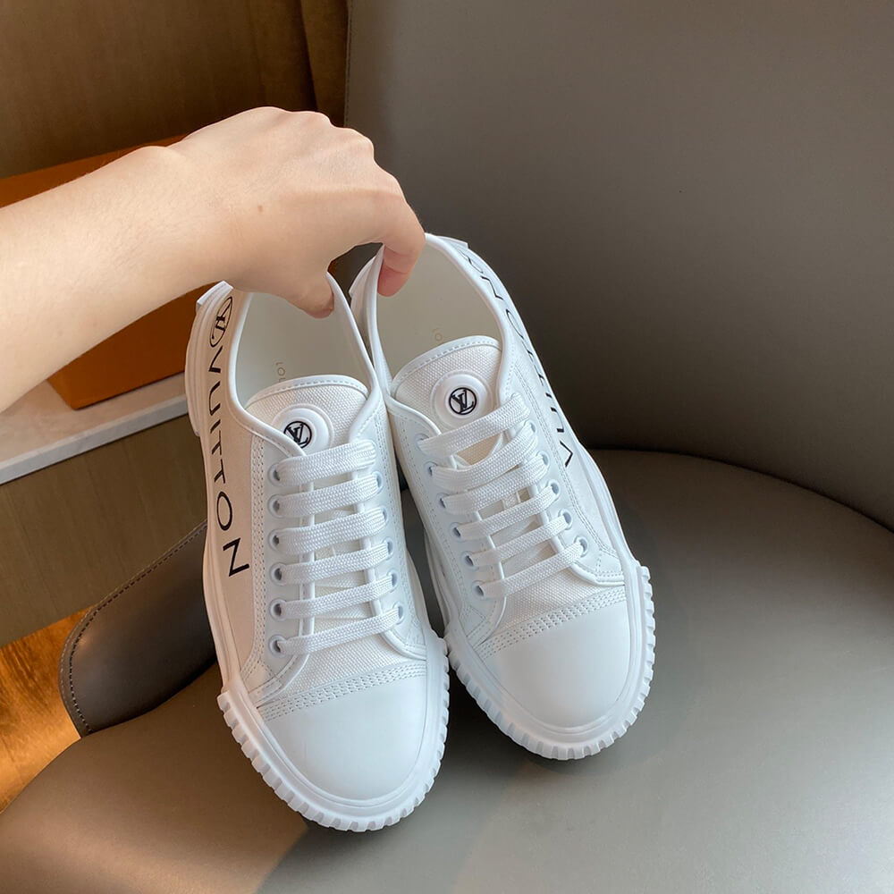 LV SQUAD SNEAKER