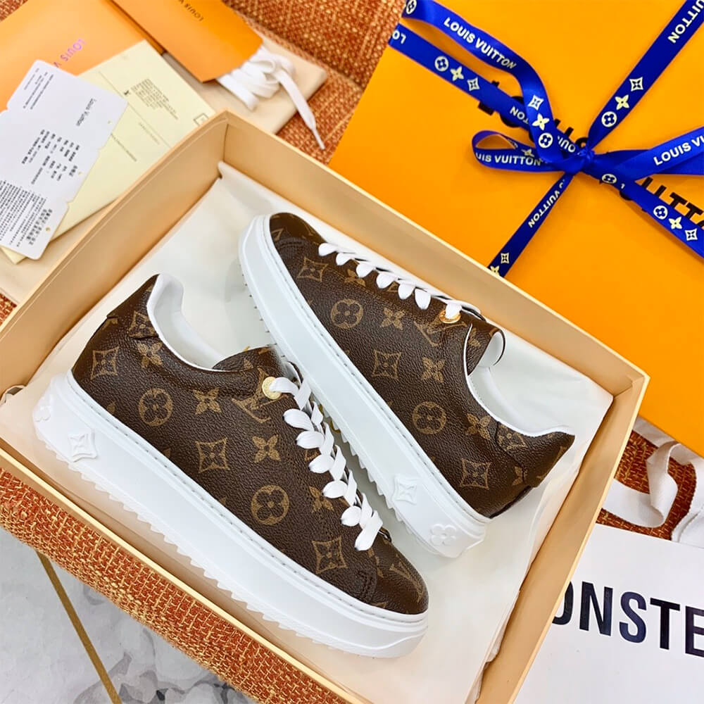 TIME OUT SNEAKER