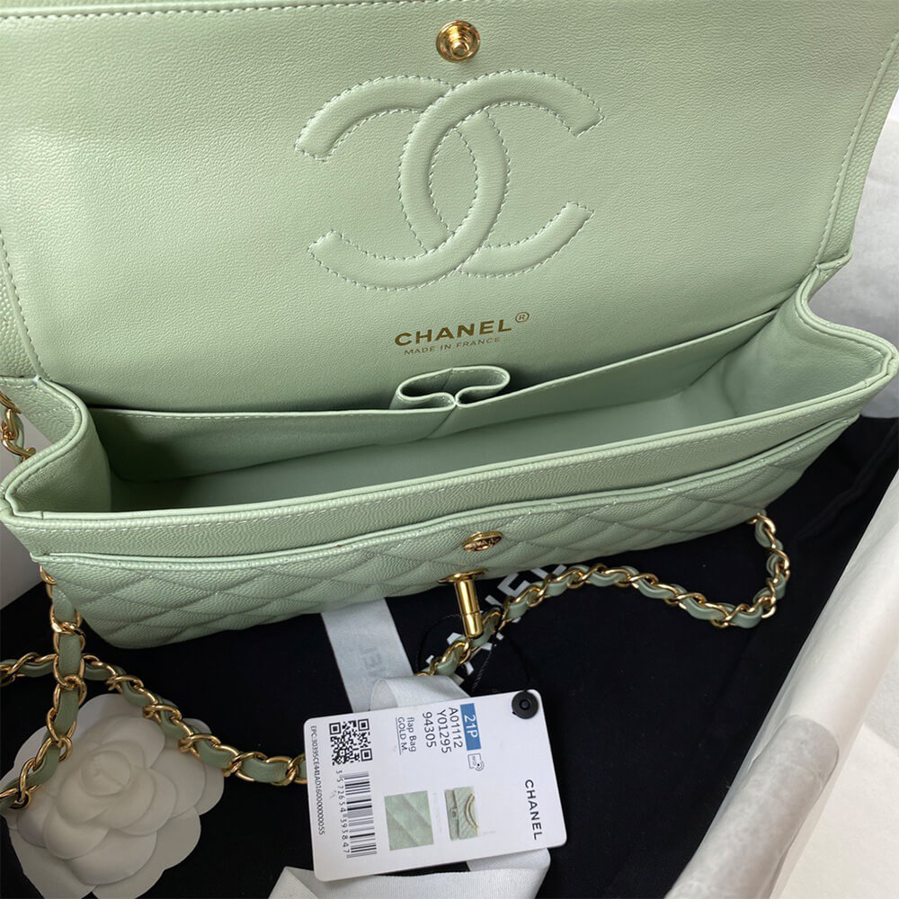 Ch*el classic flap medium gold hardware