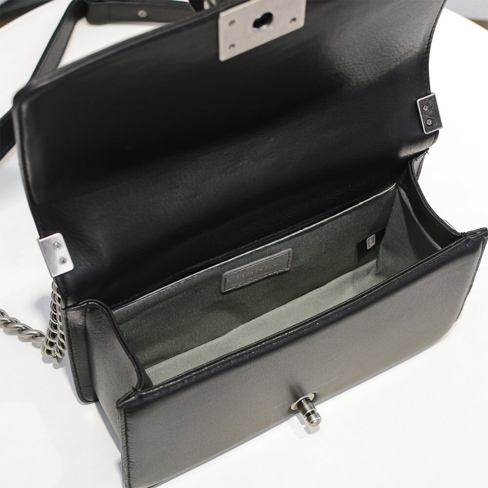 boy Ch*el handbag