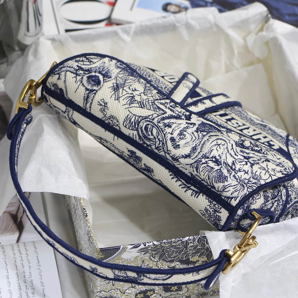 D*or saddle bag