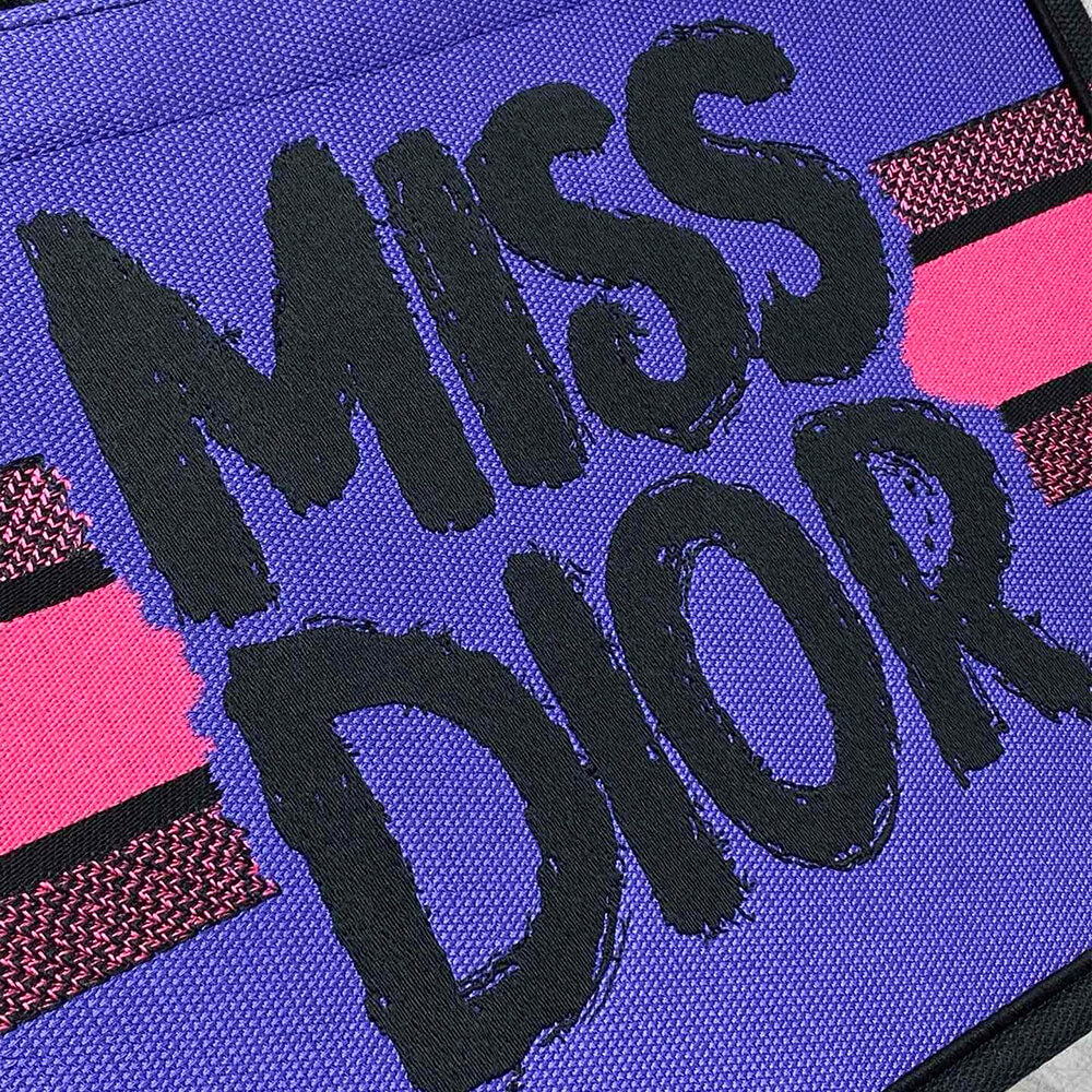 medium D*or book tote