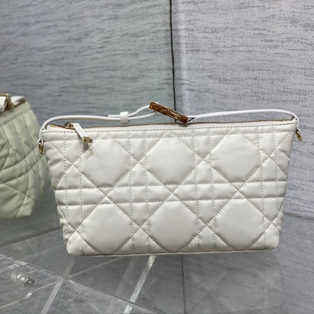 D*orstar hobo bag with chain