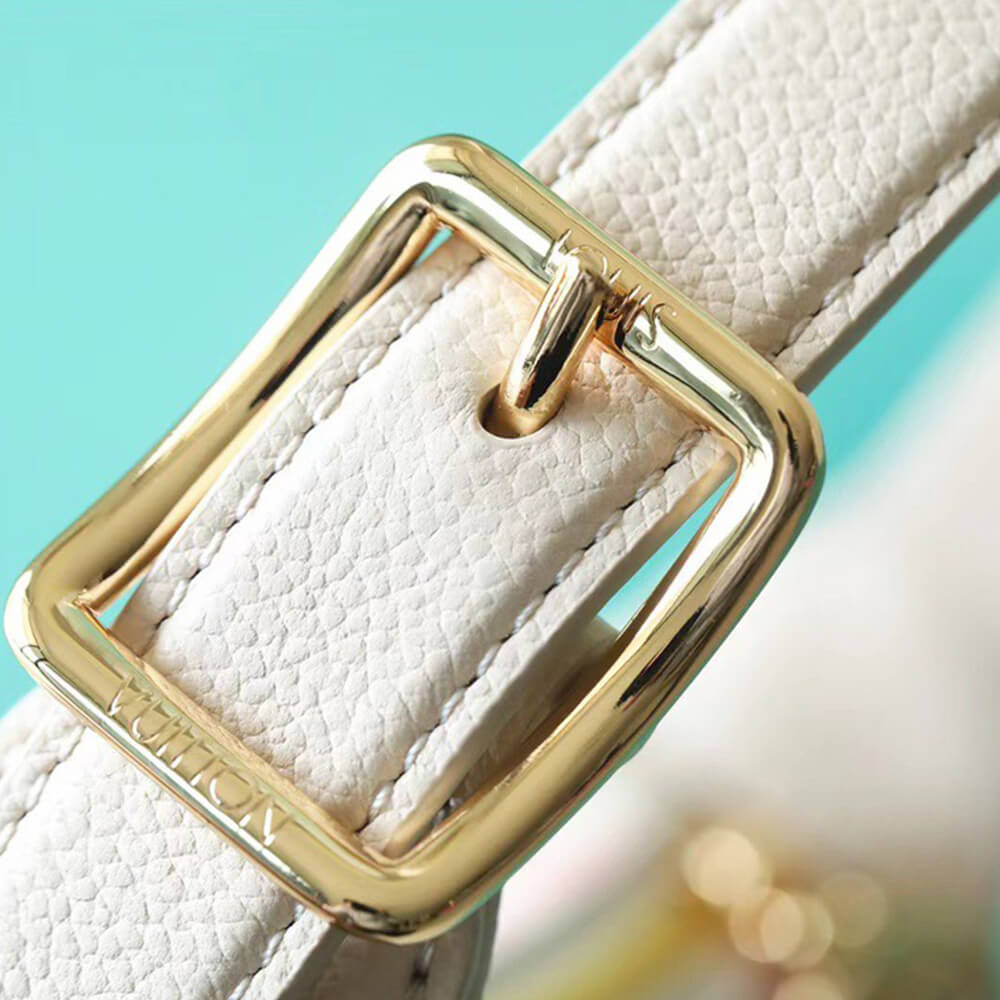 LV Mini Moon