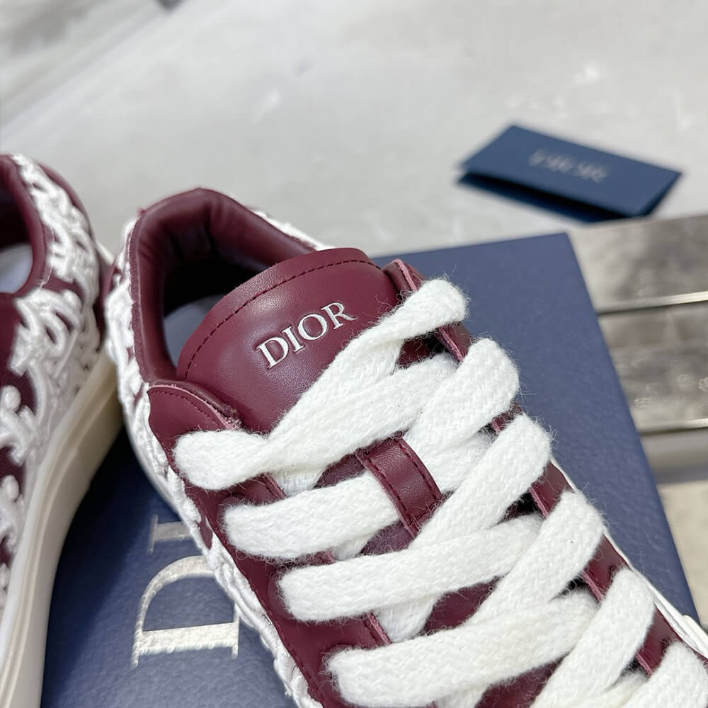D*or b33 sneaker