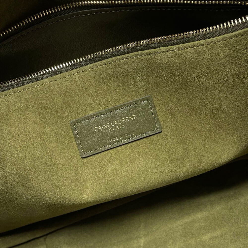 ysl le 5 À 7 S*pple suede large