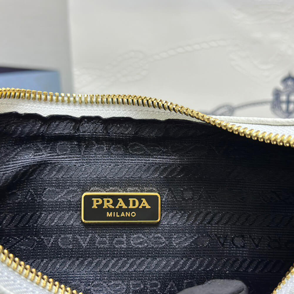 Pra*a re-edition 2005 saffiano leather bag(high-end grade)